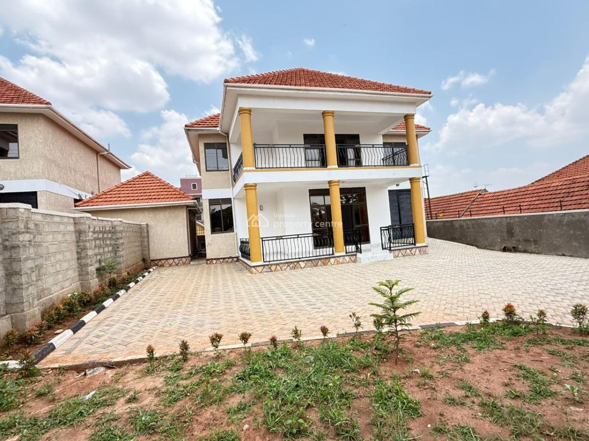 Luxury 5 Bedroom House in Ntinda, Ministers Village Ntinda, Kampala, Central Region, Terraced Duplex for Sale