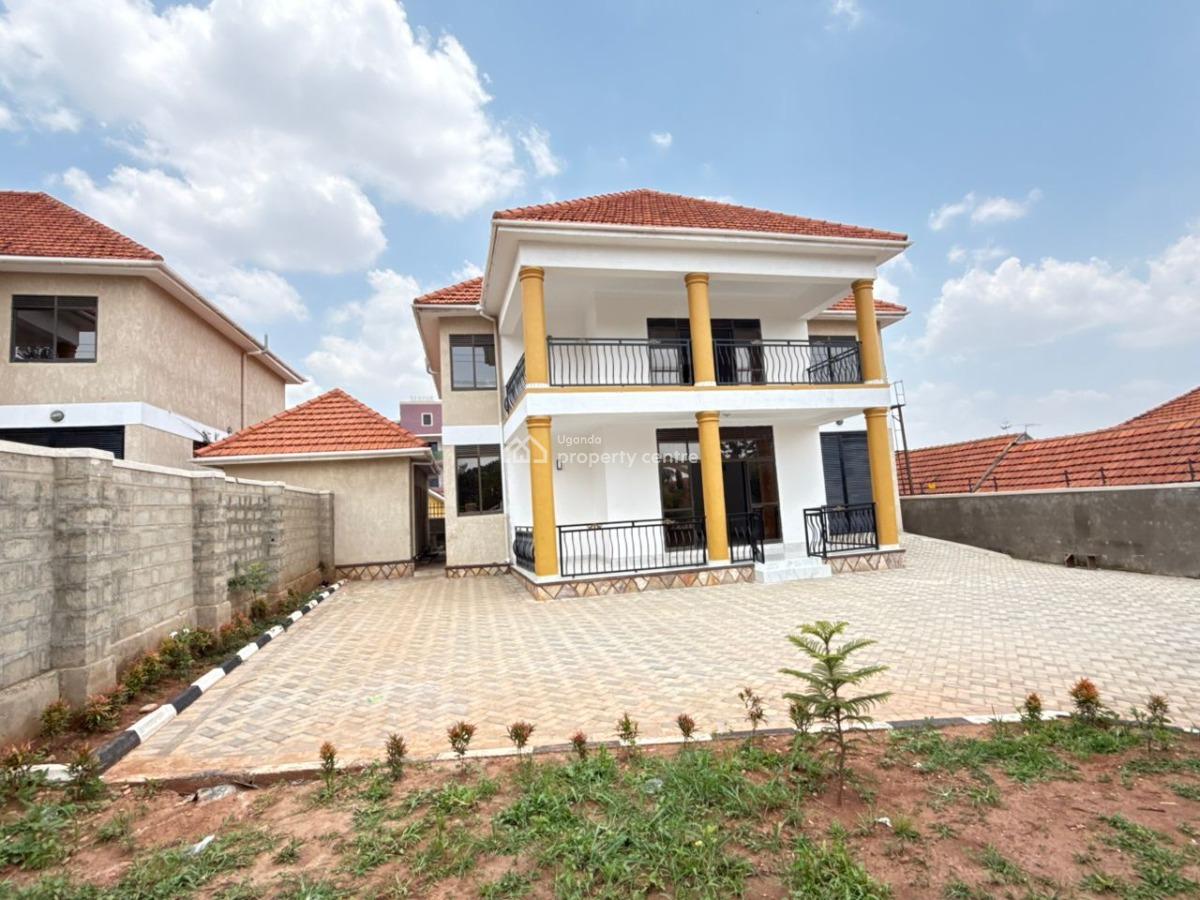 Luxury 5 Bedroom House in Ntinda, Ministers Village Ntinda, Kampala, Central Region, Terraced Duplex for Sale