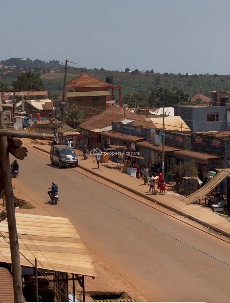 Flat House, Namasuba - Ndejje Road, Makindye Municipality, Wakiso, Central Region, Commercial Property for Sale