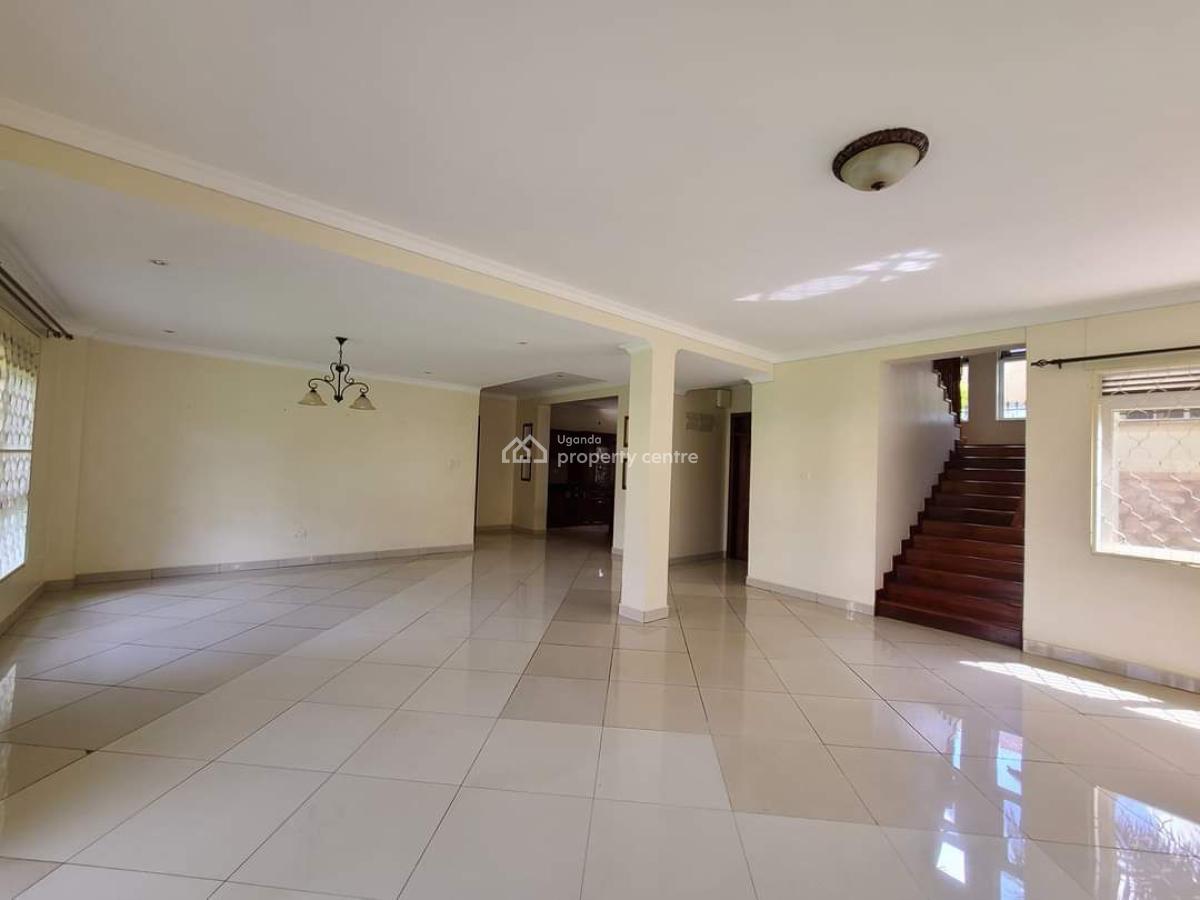 5 Bedroom House in Muyenga, Muyenga, Kampala, Central Region, Terraced Duplex for Sale