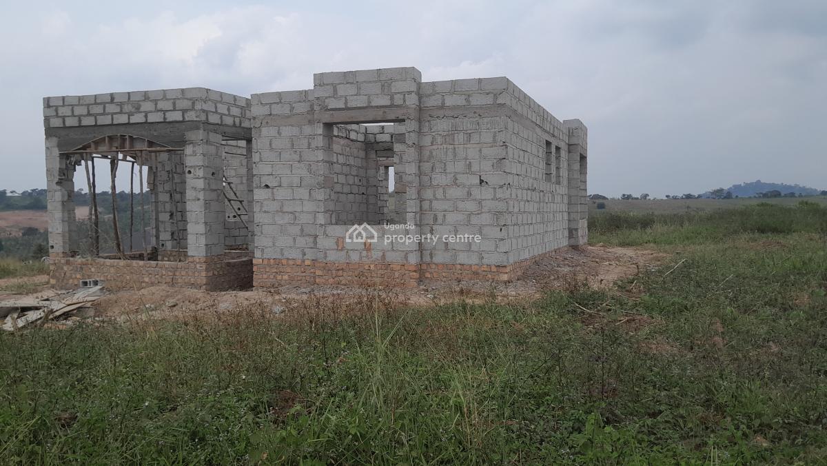 3 Uncompleted Bedroom Modern House with Kitchen Inside, Nkanja, Kakiri Town, Wakiso, Central Region, Semi-detached Bungalow for Sale