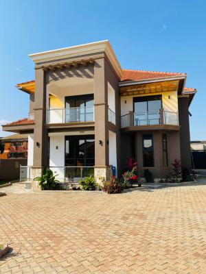 Luxury 5 Bedroom House in Kigo Munyonyo, Kigo, Kampala, Central Region, Terraced Duplex for Sale