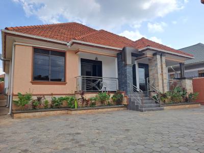 Beautiful 4 Bedroom House in Kira, Kira Mulawa, Kira Town, Wakiso, Central Region, Terraced Bungalow for Sale