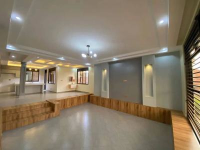 Luxury 5 Bedroom House in Kira, Kira, Kira Town, Wakiso, Central Region, Terraced Duplex for Sale