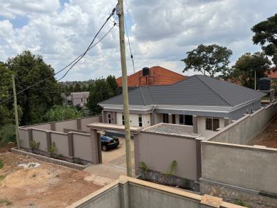 Luxury 4 Bedroom House ( Mailo Land) Kito/kira, Mamerito Rd, Kira Town, Wakiso, Central Region, Detached Bungalow for Sale