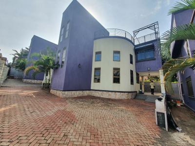 4bedroom Duplex Villa, Muyenga, Kampala, Central Region, Detached Duplex for Rent