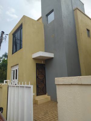 Townhouse in a Gated Community, Najera 1 Opp Shell Petrol Station, Nakawa, Kampala, Central Region, Townhouse for Sale