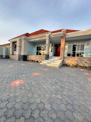 4 Bedroom House in Arkright Estate, Arkright Estate, Bwebajja, Entebbe Road, Wakiso, Central Region, Terraced Bungalow for Sale