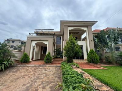 5 Bedroom House in Kira Mulawa, Mulawa, Kira Town, Wakiso, Central Region, Terraced Duplex for Sale