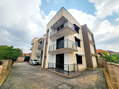 Luxury 3 Bedroom Apartment