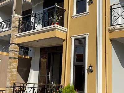 5 Bedroom Detached Bungalow — Kampala Central, Kampala, Central Region